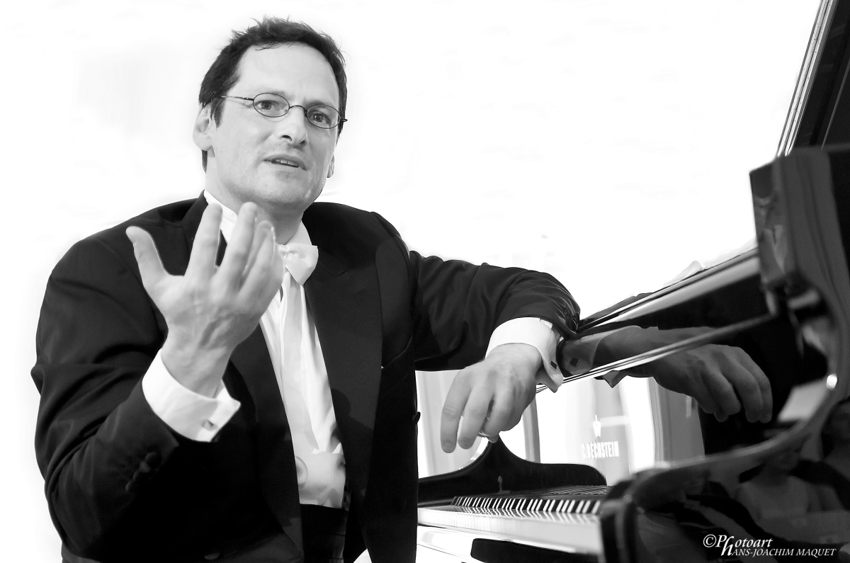 Tobias Forster, Pianosalon Jazztage Dresden, Photo by H.J Maquet